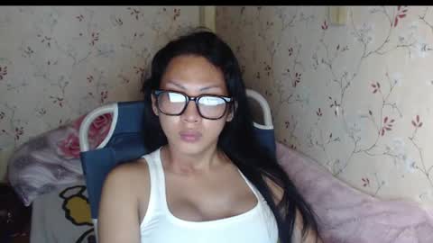 Snapshot of lexi09822 chatting on 06-18-26, 12:42 Hev Lexi online show from 06-18-26, 12:42
