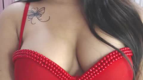 Gabrielle online show from 01-08-25, 02:46