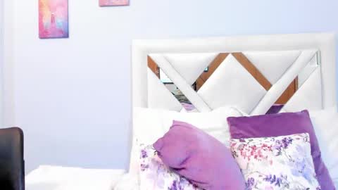Gabrielle online show from 05-11-26, 04:04