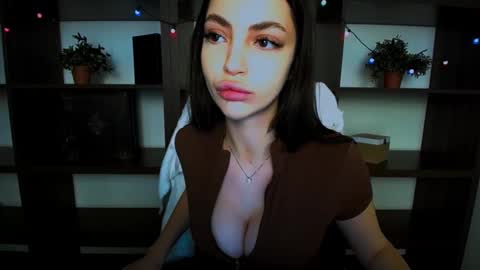 Alexia online show from 03-01-25, 12:12