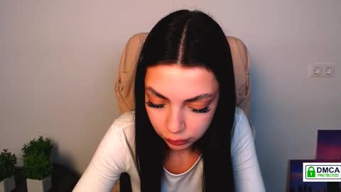 Alexia online show from 09-18-25, 05:48