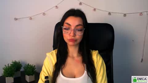 Snapshot of lexi_jos chatting on 04-25-26, 12:19 Alexia online show from 04-25-26, 12:19