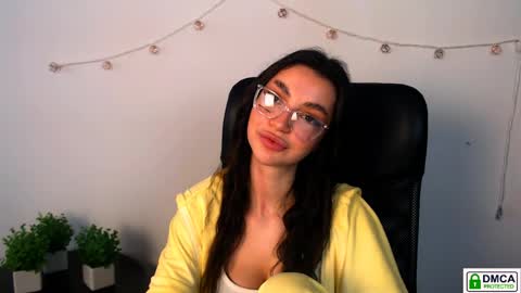 Snapshot of lexi_jos chatting on 04-25-26, 01:41 Alexia online show from 04-25-26, 01:41