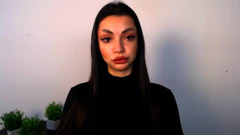 Alexia online show from 06-15-26, 11:01