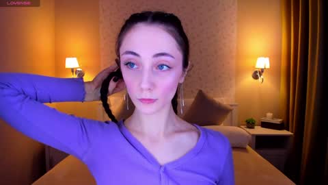 Lexi GTM2 MonWedThurSatSun 1000am-400pm online show from 01-09-25, 08:45