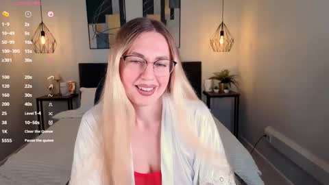 Snapshot of lexi_terele chatting on 09-11-25, 07:19 Lexy - Follow me online show from 09-11-25, 07:19