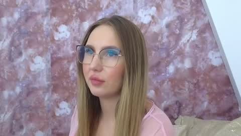 LEXXY online show from 01-20-25, 11:13