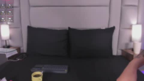 lexiee__ online show from 05-09-26, 11:37