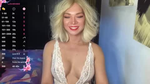 lexiesmith_ online show from 09-18-25, 01:18