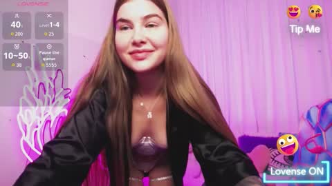 Snapshot of lexiesugar chatting on 10-10-25, 05:28 LexieSugar online show from 10-10-25, 05:28