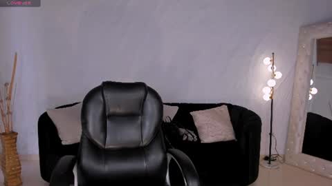 Lexie  online show from 06-19-26, 06:01