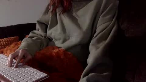 Alexia L. online show from 11-15-25, 06:11