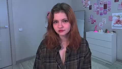Snapshot of lexiie_fox chatting on 06-14-26, 01:02 lexiie fox online show from 06-14-26, 01:02