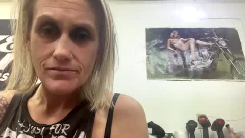 lexijo25 online show from 06-26-26, 12:04