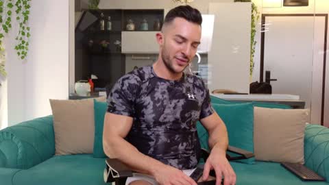 Askme online show from 12-30-24, 03:57