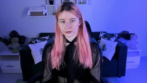 Snapshot of lexiwenford chatting on 01-15-25, 05:50 Lexi Wenford NO NUDE GODDESS online show from 01-15-25, 05:50