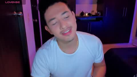 Snapshot of lexmiller18 chatting on 10-24-25, 11:56 lexmiller18 online show from 10-24-25, 11:56