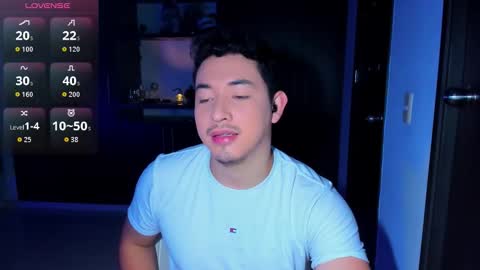 Snapshot of lexmiller18 chatting on 10-27-25, 06:06 lexmiller18 online show from 10-27-25, 06:06