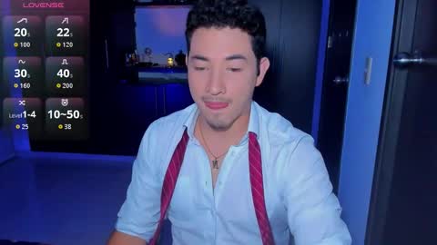 Snapshot of lexmiller18 chatting on 10-28-25, 02:04 lexmiller18 online show from 10-28-25, 02:04