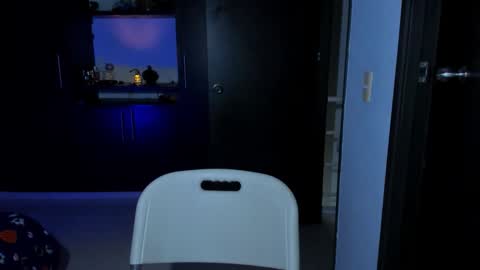 Snapshot of lexmiller18 chatting on 10-30-25, 10:43 lexmiller18 online show from 10-30-25, 10:43