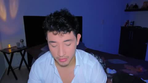 Snapshot of lexmiller18 chatting on 11-03-25, 02:24 lexmiller18 online show from 11-03-25, 02:24