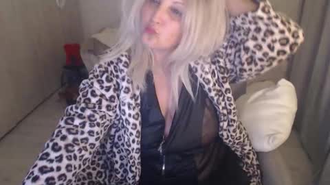 Hannah online show from 04-24-26, 12:57
