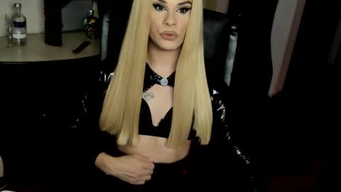 eva lexy you may call me Miss online show from 10-20-25, 08:42