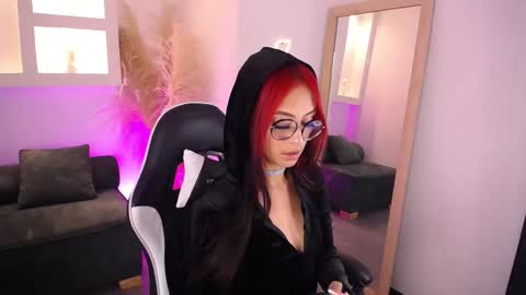 Snapshot of lexy_storm_18 chatting on 10-10-25, 02:21 lexy_storm_18 online show from 10-10-25, 02:21