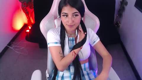 Snapshot of lexy_storm_18 chatting on 10-30-25, 08:42 lexy_storm_18 online show from 10-30-25, 08:42