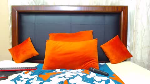 Snapshot of lexybooty09 chatting on 01-11-25, 09:46 Silindile Caroline Madlala online show from 01-11-25, 09:46