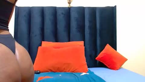 Snapshot of lexybooty09 chatting on 10-06-25, 06:38 Silindile Caroline Madlala online show from 10-06-25, 06:38