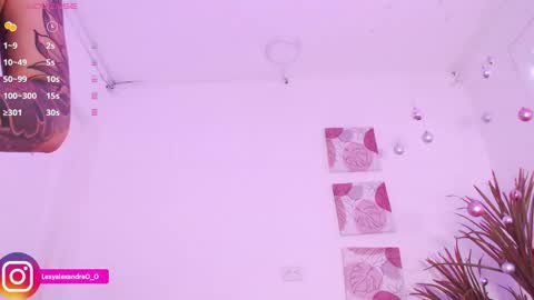 Snapshot of lexyjoyce chatting on 12-27-24, 10:37 LexyJoyce online show from 12-27-24, 10:37
