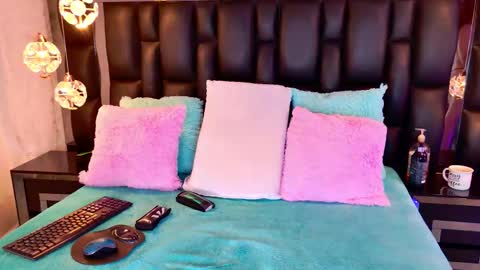 Lexy online show from 01-13-26, 07:41