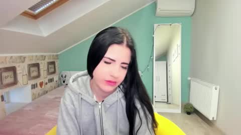 lexyswett online show from 12-24-24, 10:11