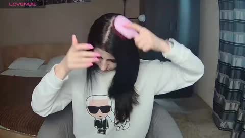 lexyswett online show from 03-10-25, 01:43