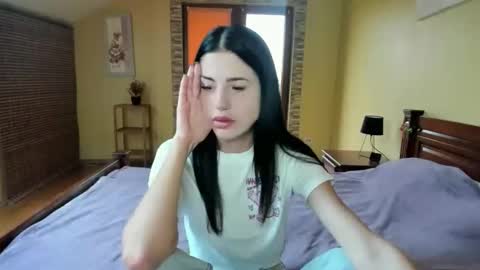 lexyswett online show from 09-19-25, 12:17