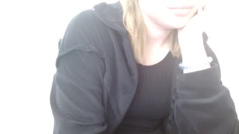 Leyla online show from 05-06-26, 05:46