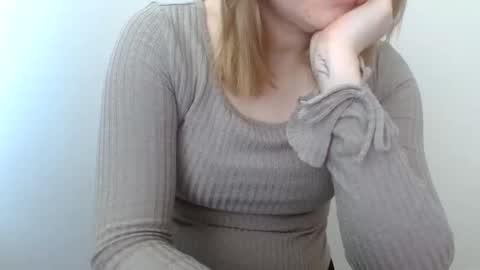 Leyla online show from 05-11-26, 05:35