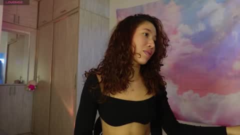 Jessica online show from 11-07-25, 06:52