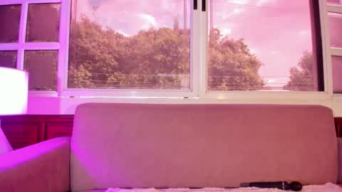 Snapshot of lezy_ chatting on 09-10-25, 07:47 LEZY online show from 09-10-25, 07:47