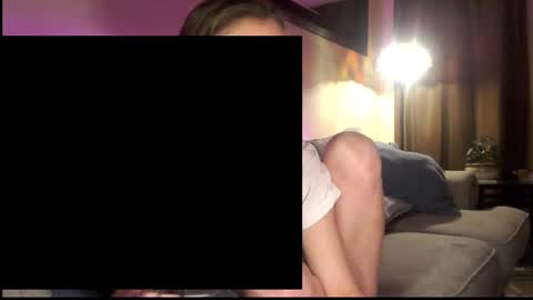 Snapshot of lezzrene chatting on 12-02-24, 08:41 Hornystonerchick online show from 12-02-24, 08:41