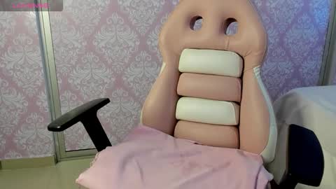 lhea_foxx online show from 10-23-25, 03:06