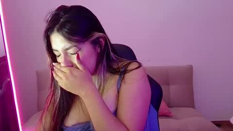 Snapshot of lia_14_ chatting on 04-03-26, 11:25 Lia online show from 04-03-26, 11:25