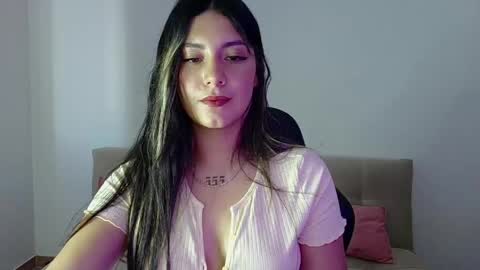 Snapshot of lia_14_ chatting on 04-06-26, 10:22 Lia online show from 04-06-26, 10:22