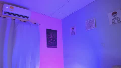 Lia 3 online show from 10-25-25, 02:30