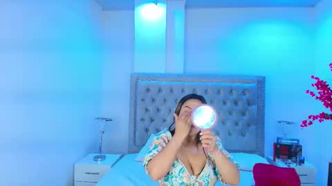 Lia  online show from 09-21-25, 03:19