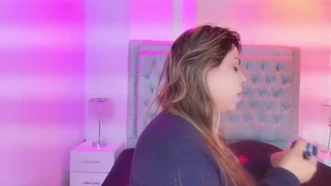Lia  online show from 05-12-26, 03:03