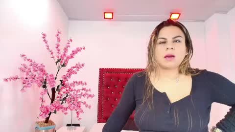 Lia  online show from 05-20-26, 03:24