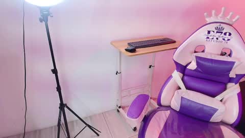Lia  online show from 06-07-26, 03:54