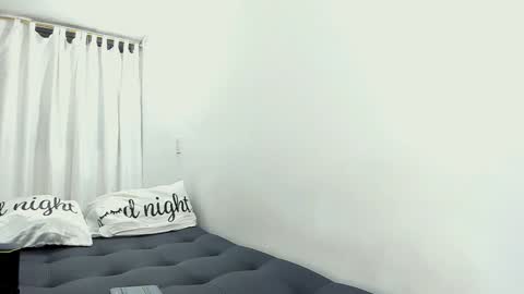 Lia y Felipe --  online show from 12-28-24, 11:05